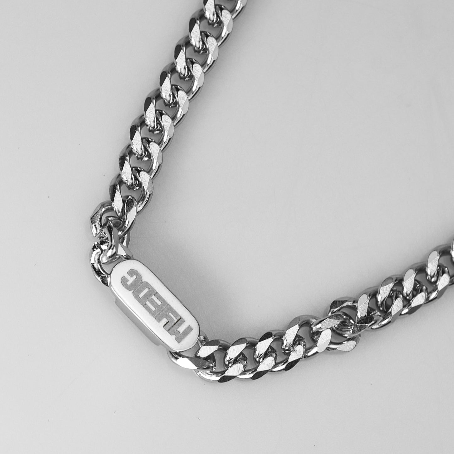 MYEDC Necklace Miami Cuban Chains for Men