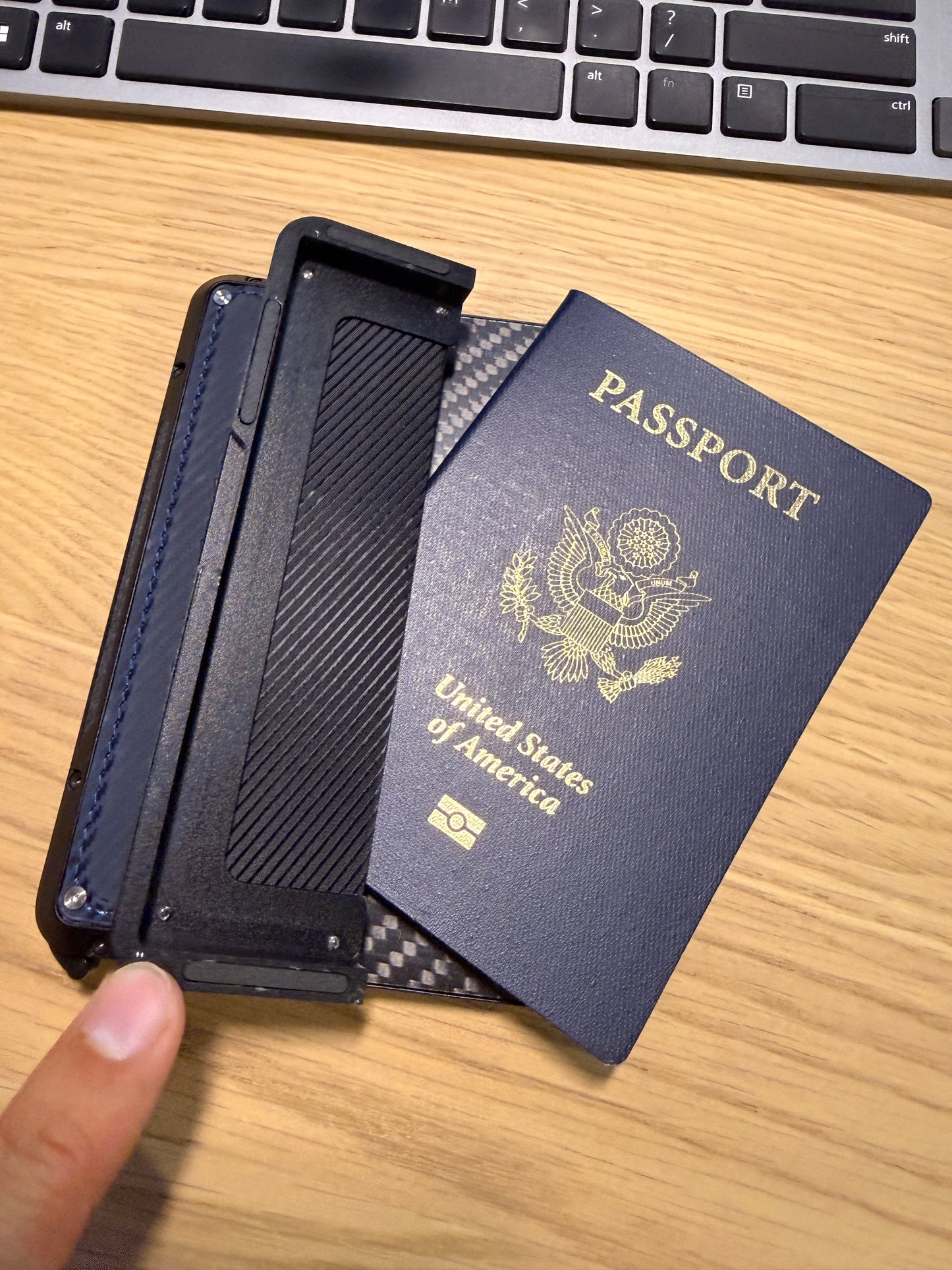 BONPAS Minimalist Passport Holder